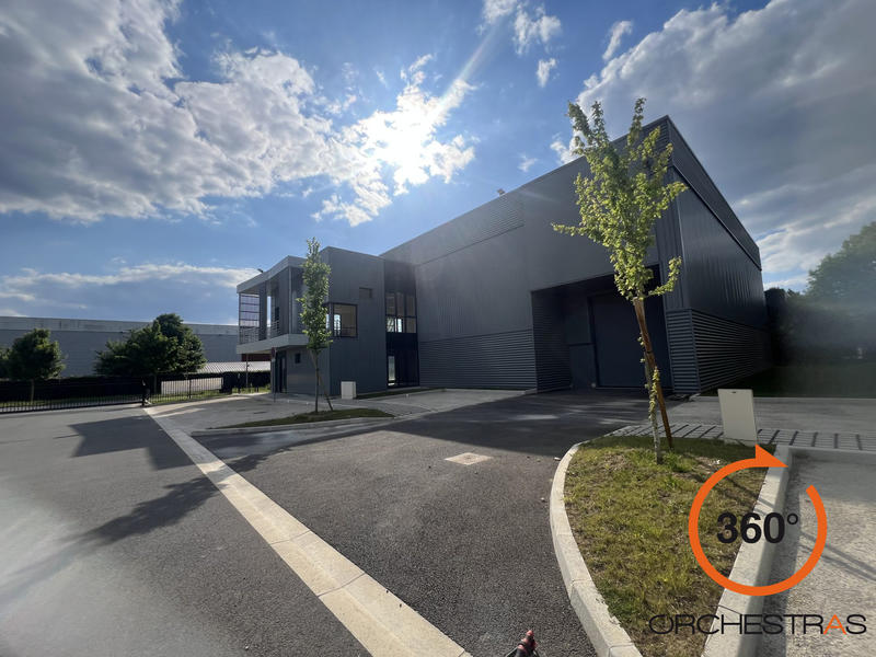 Local d'activités - 786 m²