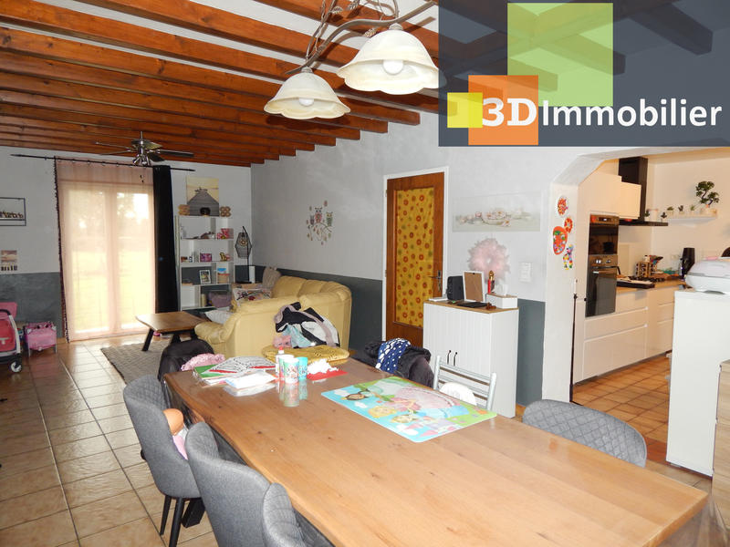 Maison - 92 m² - 5 pièces