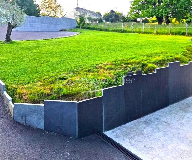 Maison - 163 m² - 8 pièces