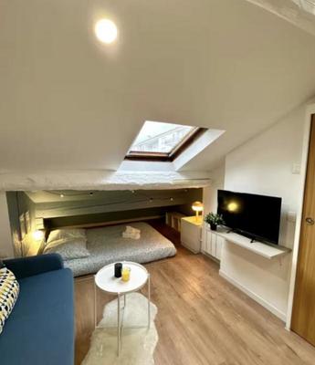 Appartement ancien - 15 m² - 2 pièces