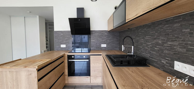 Appartement - 83 m² - 3 pièces