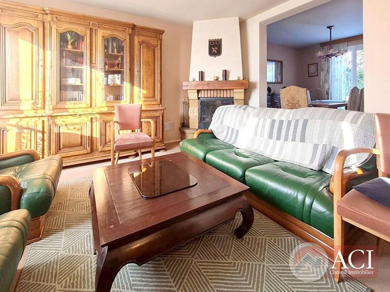 Maison - 103 m² - 5 pièces