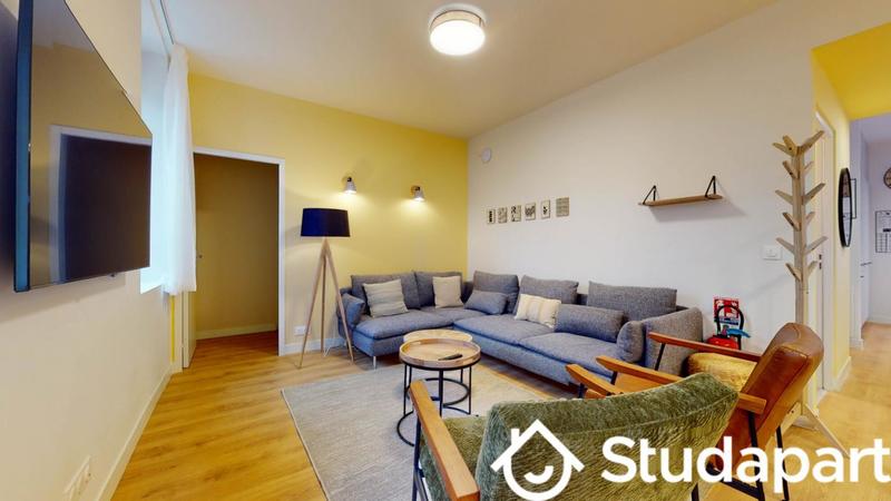 Chambre - 11 m² - 1 pièce