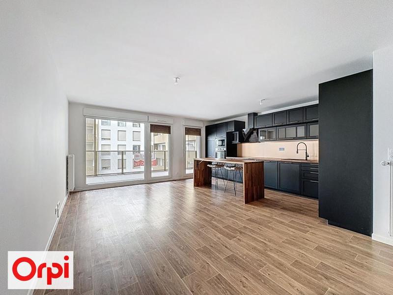 Appartement - 70 m² - 3 pièces