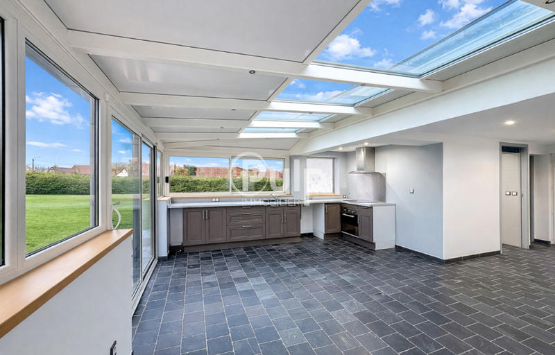 Maison - 107 m² - 6 pièces