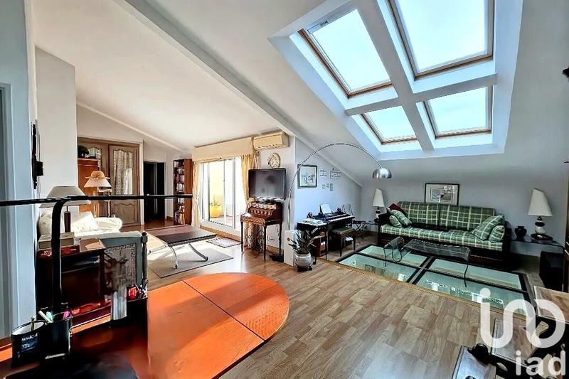 Appartement - 164 m² - 6 pièces