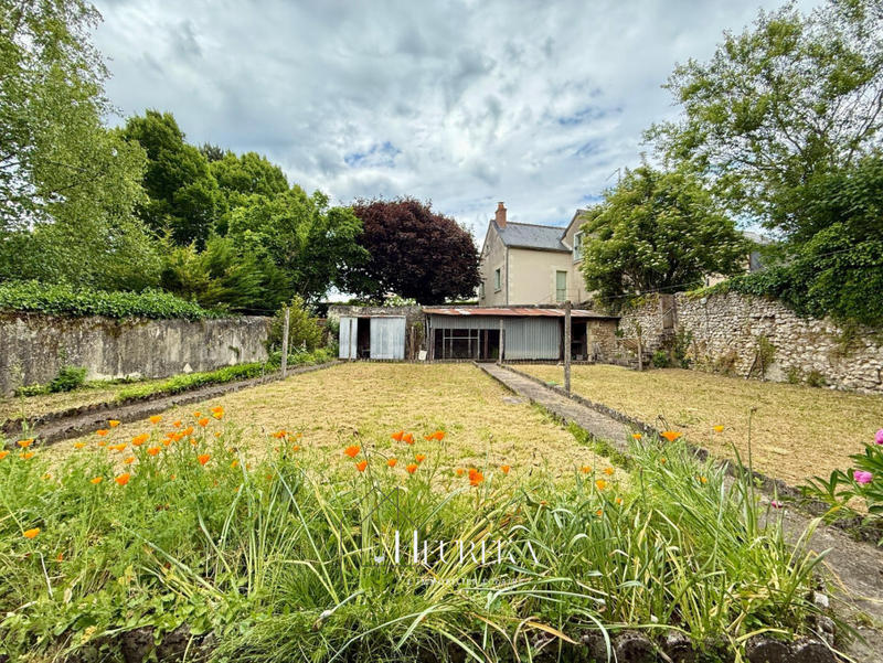 Maison - 250 m² - 7 pièces