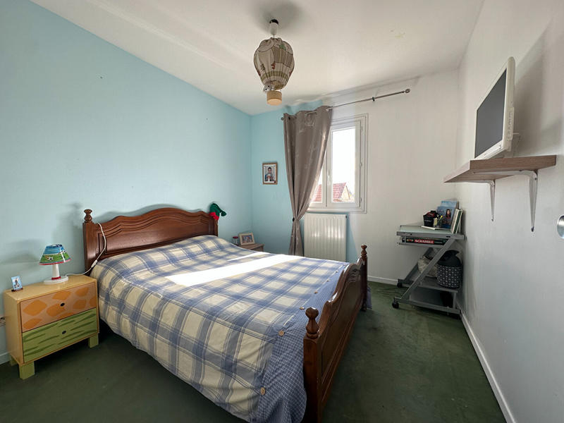 Maison - 93 m² - 5 pièces