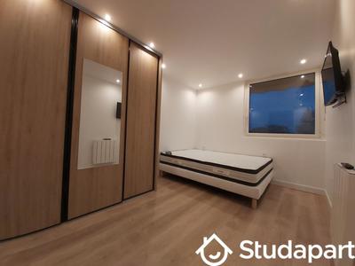 Chambre - 12 m² - 1 pièce