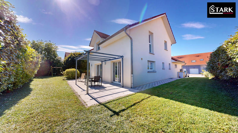 Maison contemporaine - 168 m² - 6 pièces