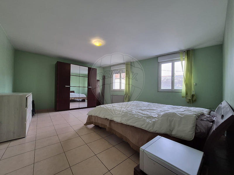 Immeuble - 132 m² - 6 pièces