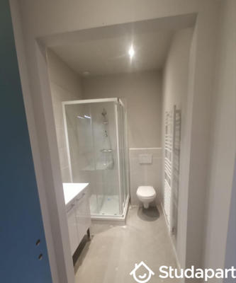 Chambre - 14 m² - 1 pièce