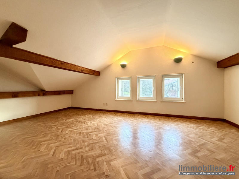 Maison - 178 m² - 6 pièces