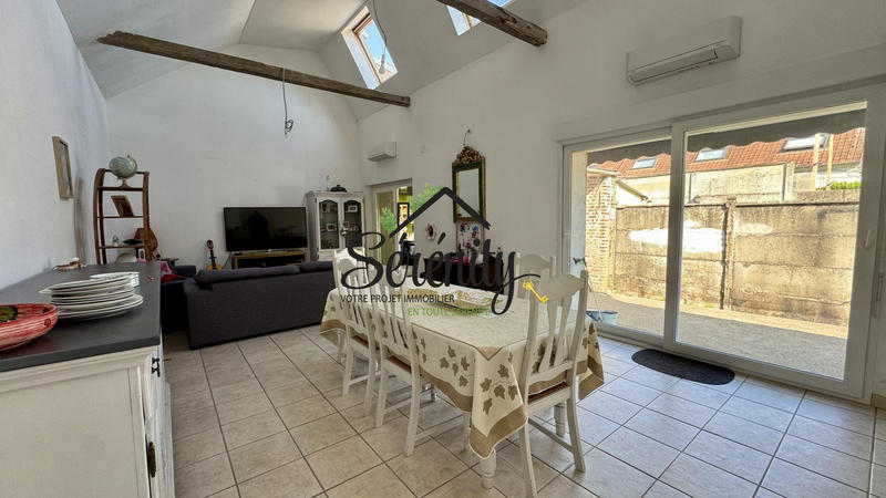 Maison ancienne - 195 m² - 10 pièces