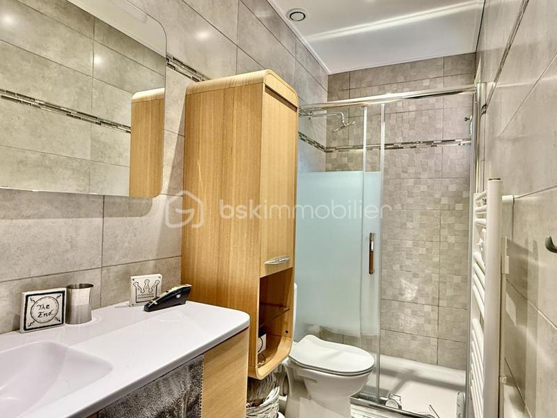 Immeuble - 350 m² - 5 pièces