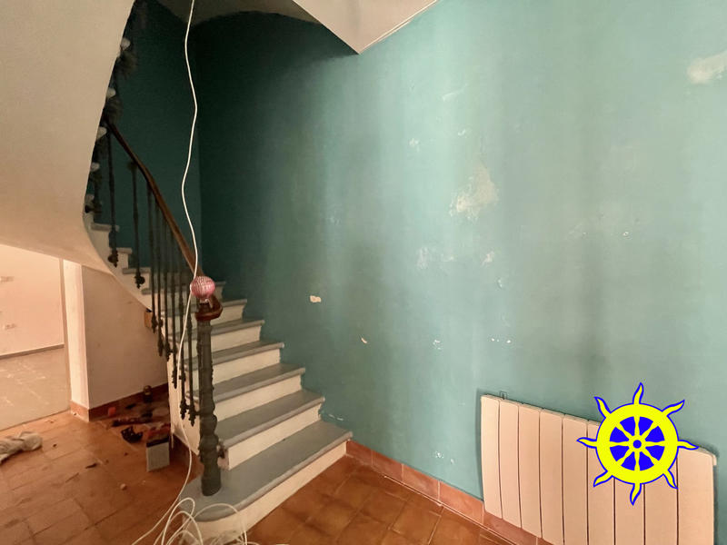 Maison ancienne - 185 m² - 7 pièces