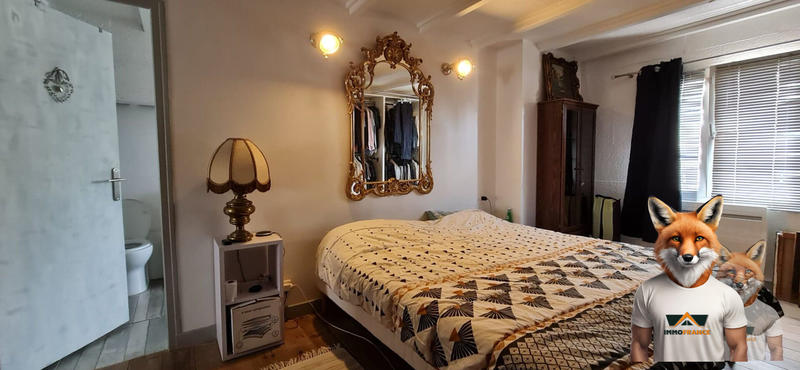 Loft - 218 m² - 6 pièces