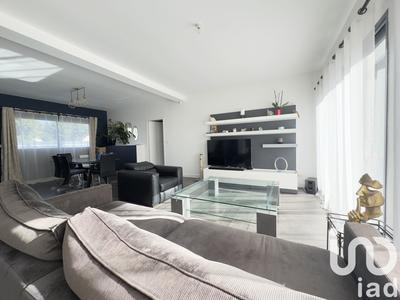 Maison - 180 m² - 7 pièces