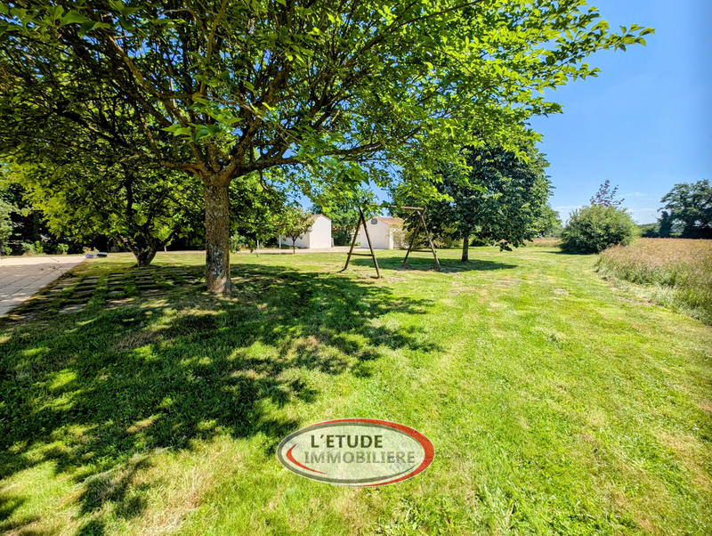 Maison - 230 m² - 6 pièces