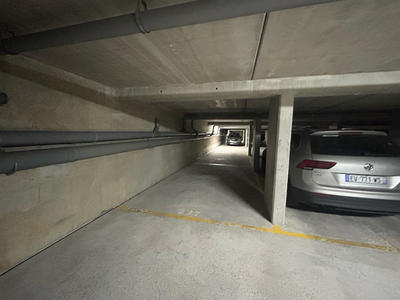 Parking - 13 m²