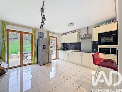 Maison - 91 m² - 4 pièces