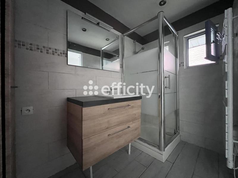 Maison - 85 m² - 5 pièces