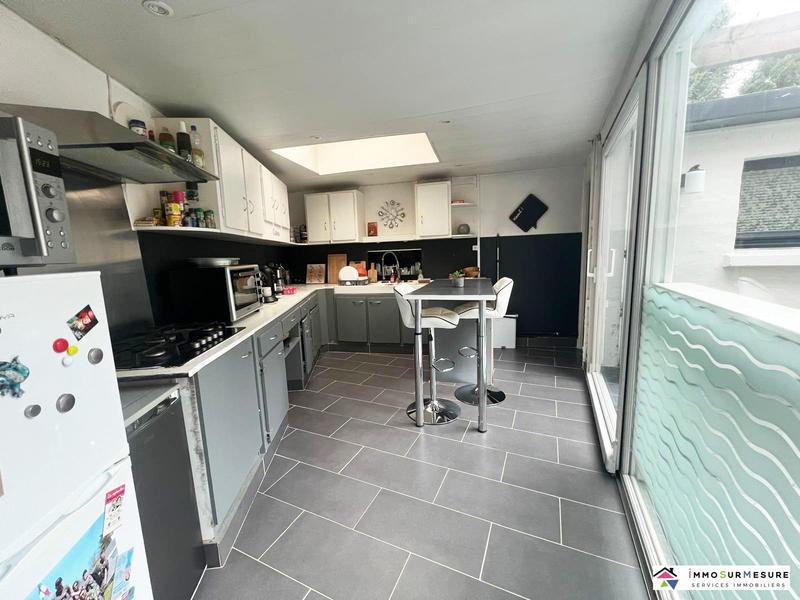 Maison - 149 m² - 7 pièces