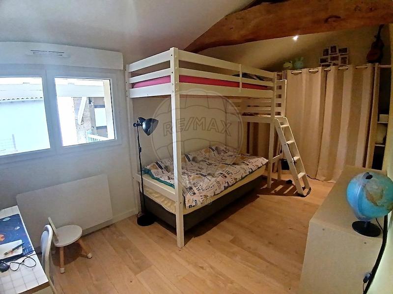 Maison - 115 m² - 5 pièces