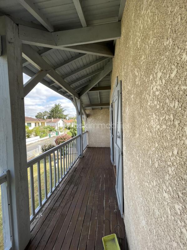 Demeure - 140 m² - 6 pièces