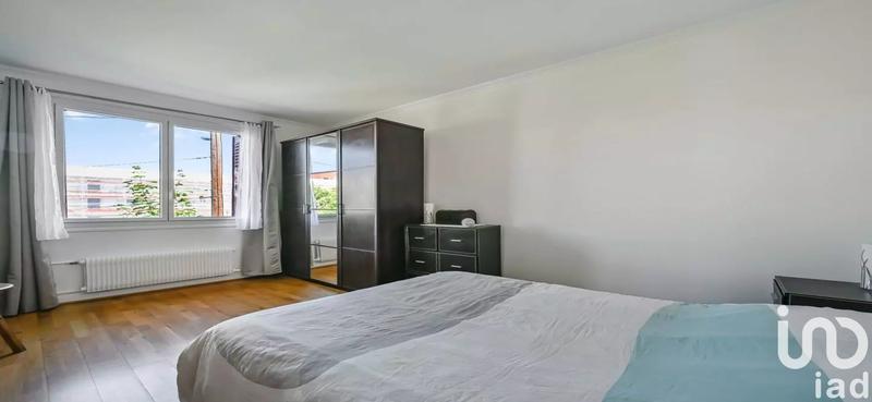 Maison - 200 m² - 7 pièces