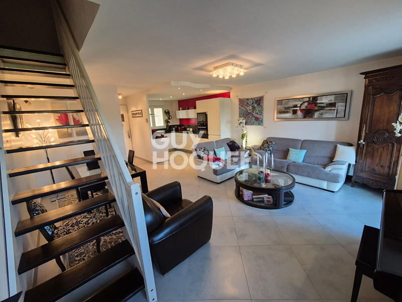 Appartement - 81 m² - 4 pièces