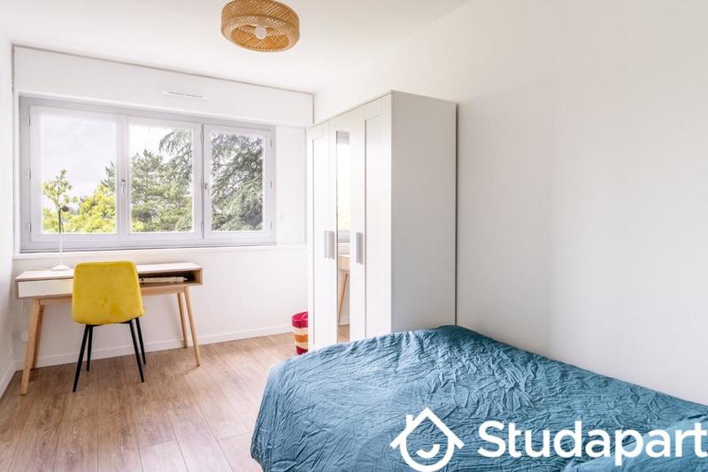 Chambre - 10 m² - 1 pièce