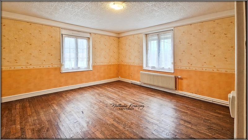 Maison - 218 m² - 7 pièces