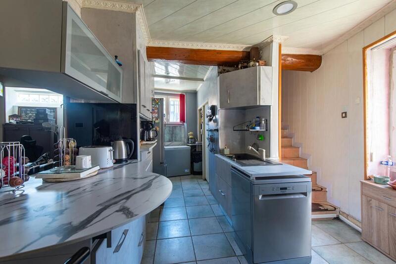 Maison - 175 m² - 8 pièces