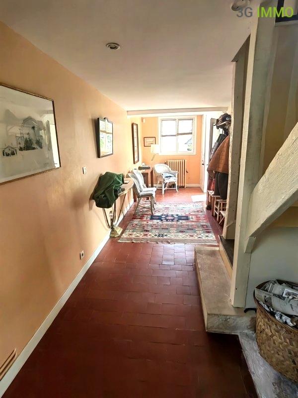 Propriété - 177 m² - 8 pièces