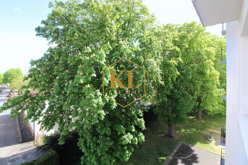 Appartement - 103 m² - 4 pièces