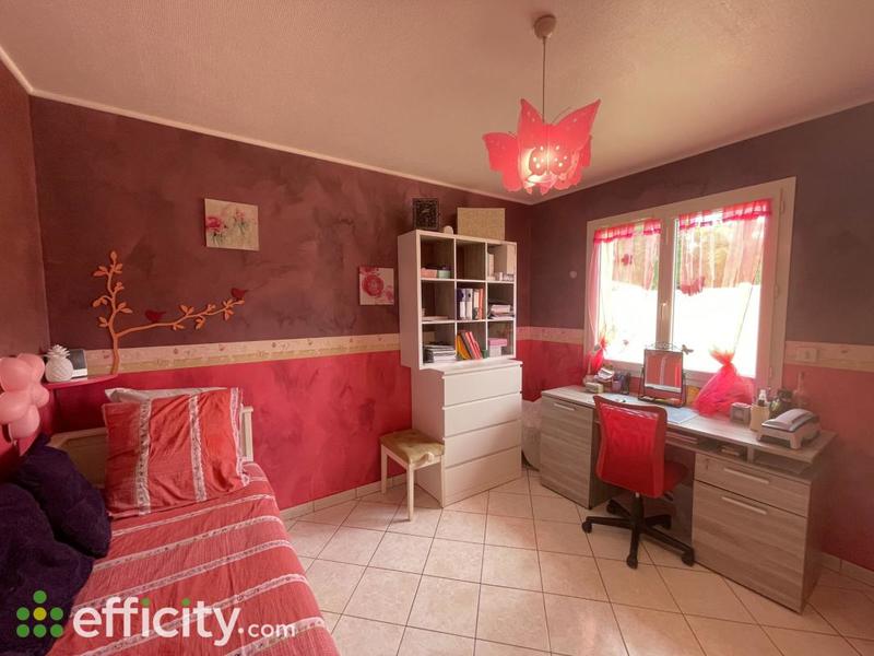 Maison - 120 m² - 6 pièces