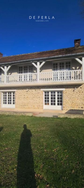 Immeuble - 1 500 m² - 15 pièces