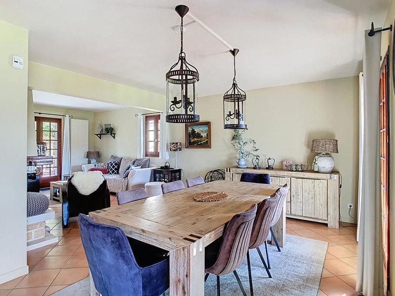 Maison - 150 m² - 7 pièces