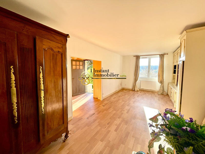 Maison - 84 m² - 5 pièces