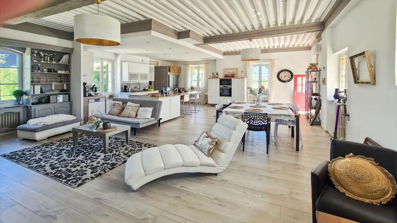 Appartement - 146 m² - 5 pièces