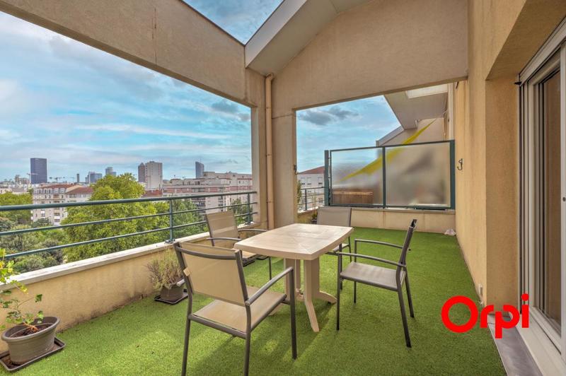 Duplex - 102 m² - 4 pièces