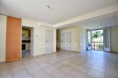 Maison - 146 m² - 6 pièces