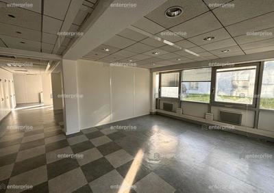 Bureau - 920 m²