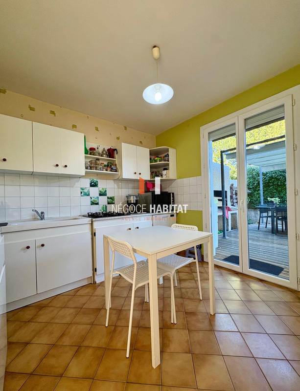 Maison - 92 m² - 4 pièces