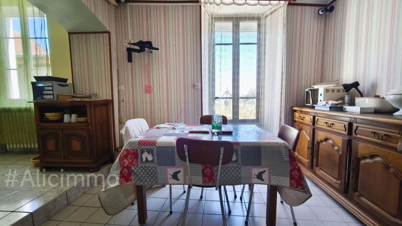 Maison - 108 m² - 4 pièces