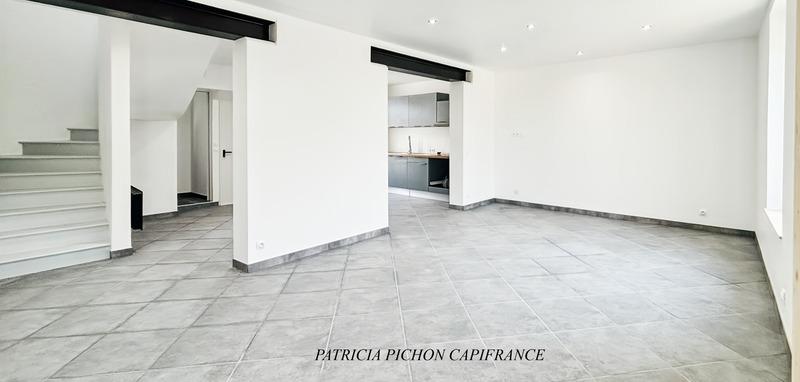 Maison - 106 m² - 6 pièces
