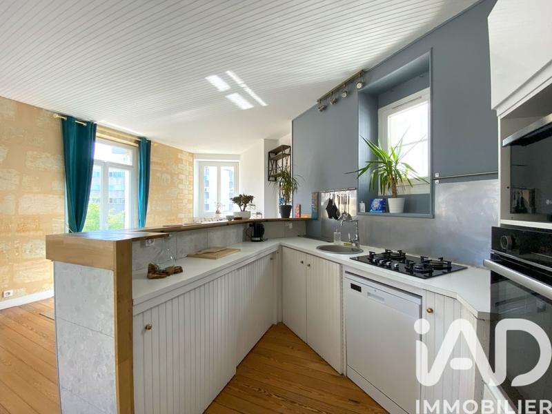 Appartement - 94 m² - 3 pièces