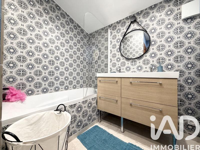 Maison - 128 m² - 4 pièces