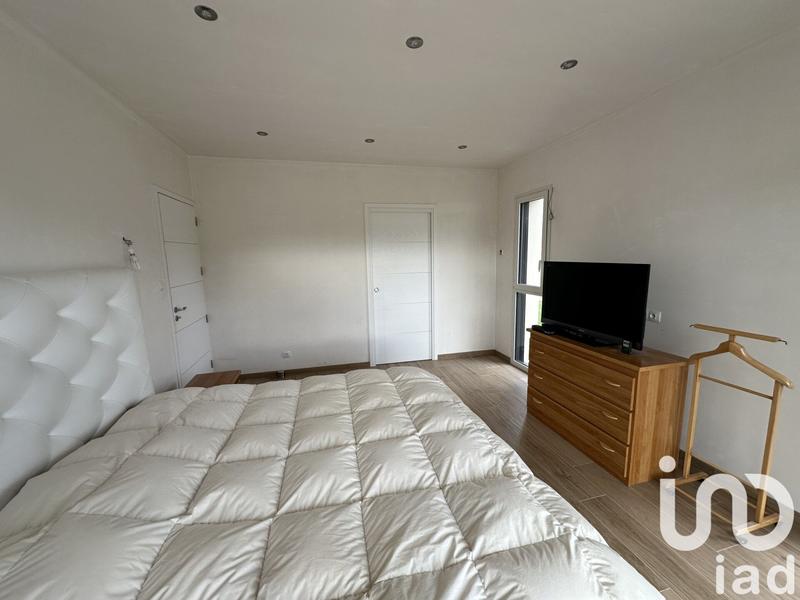 Maison - 190 m² - 7 pièces